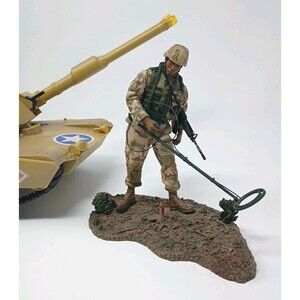McFarlane Military Series 4 Air Force Combat Engineer Minesweeper Figure